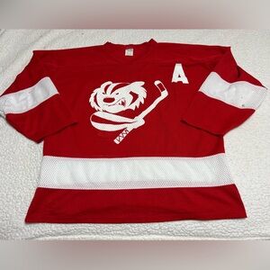 Vintage Wisconsin Badgers Athletic Knit Hockey Jersey Size XL Made in Canada